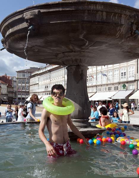 噴泉形成的海濱景象第10張圖片 噴泉形成的海濱景象第10張圖片