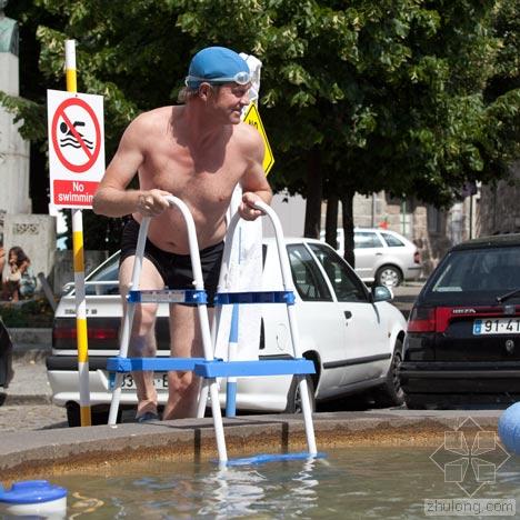 噴泉形成的海濱景象第4張圖片 噴泉形成的海濱景象第4張圖片